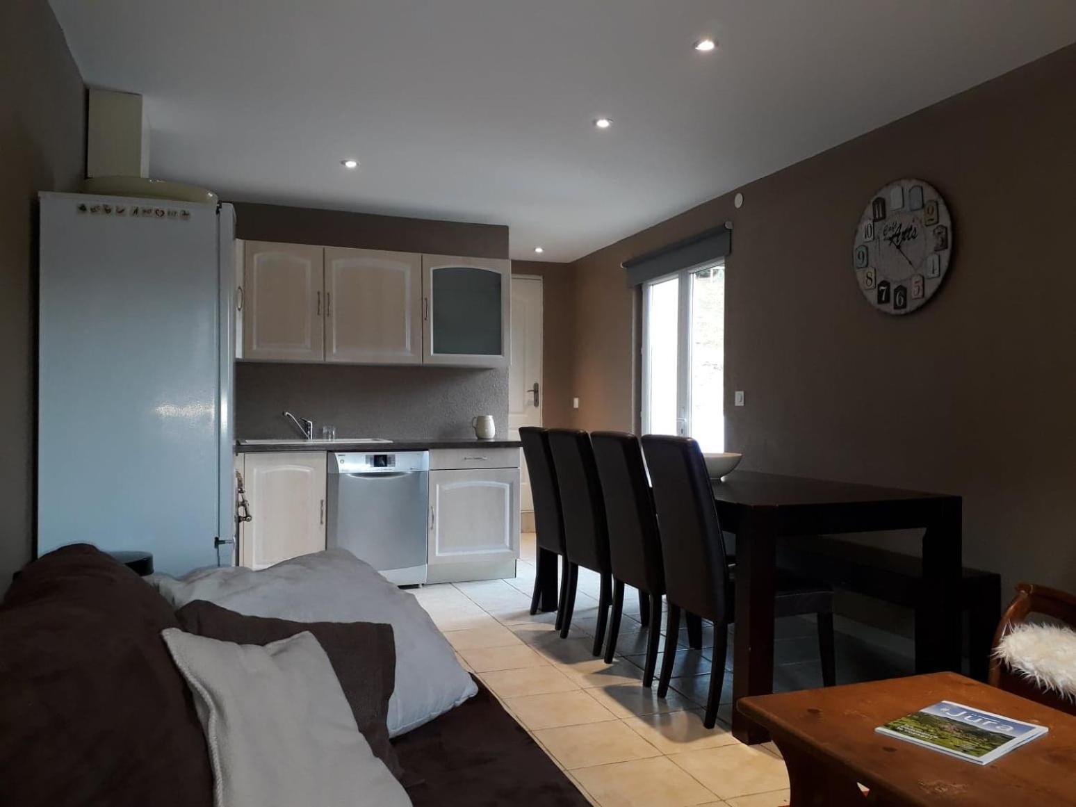 Gite Des 3 Marches Lamoura Habitación foto